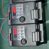 Variateur de fréquence triphasé 380V VFD pour moteur AC, contrôleur de vitesse vectoriel V/F IP20 pour granulateur