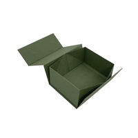 Boîtes cadeaux pliables noires de luxe personnalisées avec rabat magnétique, emballage en papier avec impression invisible et matériaux recyclés