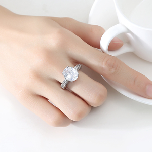 LUOTEEMI gioielli di moda coppia fedi nuziali un taglio ovale CZ zircone Vintage CZ anelli di fidanzamento - Product Image 3