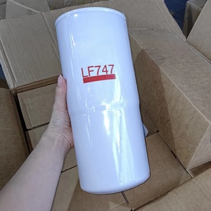 Filtro de Aceite para Camión <span class=keywords><strong>Frigga</strong></span> LF747 de Alta Calidad, LF670 P551670 PH5778 LF3325 - Product Image 1