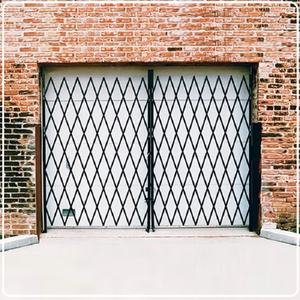 ประตูรั้วเหล็กอลูมิเนียมพับได้สีขาวดำประตูเคลือบผงหดได้ - Product Image 5