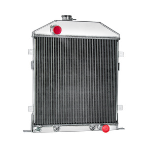 Radiador de Aluminio de 4 Filas GTGMOTO para Ford Pickup 1942-1948, Mercury Base, Chevy <span class=keywords><strong>GM</strong></span> V8 - Product Image 1