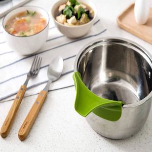 Imbuto per zuppa in Silicone cucina dedicata pentole antigoccia intorno al deflettore del bordo della bocca - Product Image 4