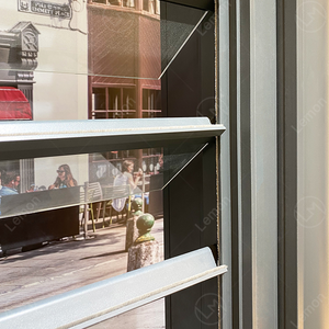 Vetro a lamelle con doppi vetri con persiane veneziane integrate per porte e finestre in vetro - Product Image 2