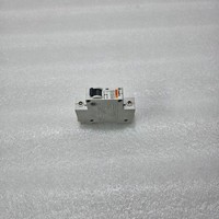 Disjoncteur unipolaire PLC Multi9 C32H 2A 10kA sur rail DIN 220/24V pour produit sous garantie