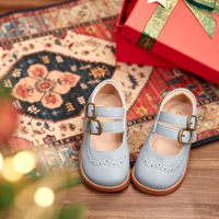 Sandales de princesse délicates en maille ajourée respirante pour filles, idéales pour les fêtes estivales