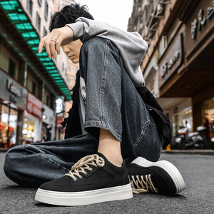 Chaussures de marche pour hommes, légères, respirantes, en toile et mesh, couleur unie, style décontracté, nouvelle collection été. - Product Image 3