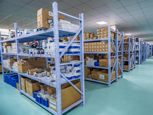 Factory Supply Desktop MT-45 Low Speed <strong>Centrifuge</strong> 2490xg RCF <strong>Portable</strong> Design Touch Operation Safety Features for <strong>Laboratory</strong> Use - Product Image 3