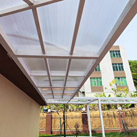 Plaques en polycarbonate transparent de haute qualité 4x8 pieds pour toiture de serre