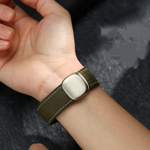 Correa de reloj de cuero de grano superior con patrón de grano de trigo <span class=keywords><strong>para</strong></span> <span class=keywords><strong>Apple</strong></span> <span class=keywords><strong>Watch</strong></span>, correa deportiva de repuesto con diseño moderno y cierre magnético - Product Image 5