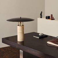 Lampu Meja Minimalis Gaya Nordik Lampu Hangat Kap Lampu Besi LED Hemat Energi Dapat Diredupkan Pencahayaan Ruang Tamu Kamar Tidur Samping Tempat Tidur