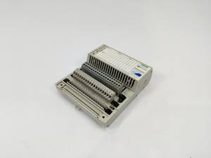 PLC 170ADM35010 170FNT11001 TSX Momentum W/ 170FNT11001 빠른 배송 - Product Image 2