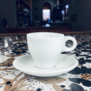 EN PACK Diseño clásico italiano 80ML Taza de espresso Taza de café de doble tiro de cerámica de 9mm de espesor para elaboración a mano - Product Image 5