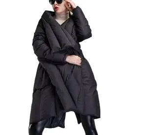Las mujeres europeas y americanas abrigo mediano y largo abrigo nueva moda venta al por mayor del fabricante del cabo abrigo