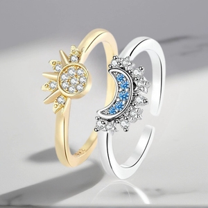 426 Anelli di Fidanzamento Personalizzati con Design Minimalista Sole e Luna, Gioielli Impilabili con Diamanti per Donne e Uomini, Regali per Coppie - Product Image 2