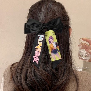 Fengpin KPOP Pince à cheveux rétro en satin asymétrique semi-fait main avec nœud en tissu, pour l'arrière de la tête, modèle TK Full Management, pour le marché international - Product Image 3