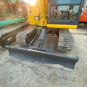 Excavadora Usada Komatsu PC70 de 7 Toneladas, Bajo Número de Horas de Trabajo, Eficiente en Consumo de Combustible, Potente, Garantía de Dos Años, Pequeña Construcción - Product Image 3