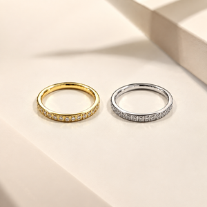 Bague fine en zircon, acier inoxydable, plaqué or 14 carats sous vide, variantes or et argent, bijoux classiques - Product Image 1