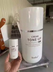 Arte de fibra de vidrio cosmético agrandado en <span class=keywords><strong>3D</strong></span> para pantallas de tiendas Soluciones de marca personalizadas de China - Product Image 3