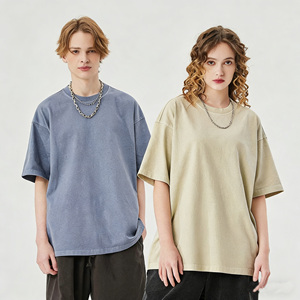 T-shirt décontracté à manches courtes pour homme, 100 % coton, teint en pièce, couleur unie, col rond, coupe classique, doux et confortable, avec logo frontal – Vente en gros - Product Image 4