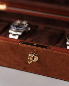 Estuche de Madera de Lujo para Relojes OEM, con Cierre, Interior de Cuero PU Ecológico, 5 Compartimentos, Textura Suave, Caja de Almacenamiento y Exhibición de Relojes Personalizada - Product Image 4
