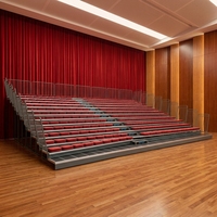 Système de sièges télescopiques rétractables pour intérieur, tribunes mobiles, gradins de stade pour salles et gymnases