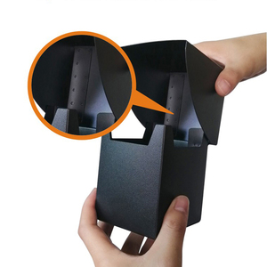 Boîte de pont en carton avec couleur personnalisée pour plus de <span class=keywords><strong>100</strong></span> cartes de jeu avec manches - Product Image 2
