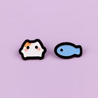 Broches en métal en gros, motifs de dessins animés, mignonnes, avec impression UV, motifs chat et poisson, broches créatives pour couples, pour vêtements, sacs et sacs à dos, en stock