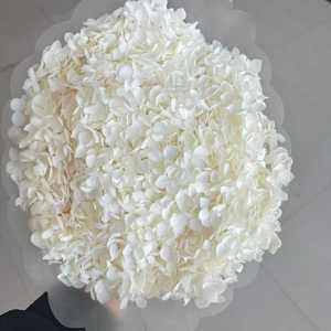 Hydrangeas séchées artisanales populaires à longues tiges pour la décoration de mariage - Product Image 2