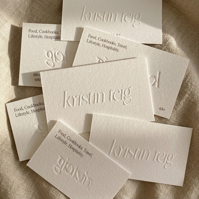High Quality Custom Luxury 3D Embossed Debossed Logo Printing Business Cards Thank You Card for Small Business Custom Stickers