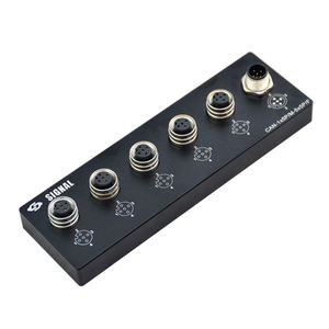 صندوق التوزيع M12 المقاوم للماء يوفر أداءً متميز مع وجود 4 طرق و6 طرق و8 طرق لضمان توزيع الكابلات بشكل موثوق به - Product Image 2