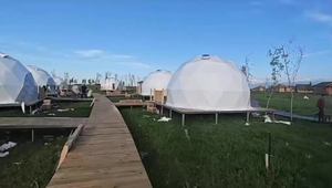 Tenda Glamping Geodetica Premium in Alluminio - Cupola Sferica per Tutte le Stagioni con Vetro Temperato, per 6-8 Persone, Campeggio di Lusso Professionale - Product Image 4