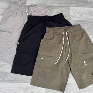 Shorts Bermuda décontractés pour hommes 2025 – Mode urbaine, longueur genou, pour randonnée et course, avec multiples poches, motif uni - Product Image 4