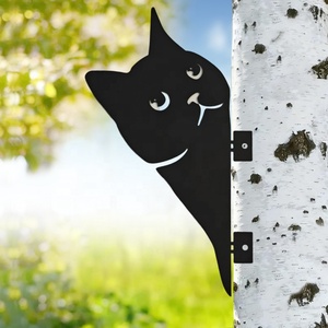 Adornos Metálicos para Jardín: Figuras Modernas de Oruga, Niña, Lobo, Danzante Duende, Pingüino, Águila y Foca con Acabado Envejecido - Product Image 2