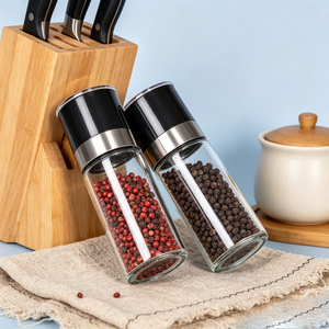Vente en gros de salières à épices en bambou de 80 ml avec moulin à sel rose et poivre, bouteilles en plastique à usage manuel, moulins à sel marin - Product Image 4