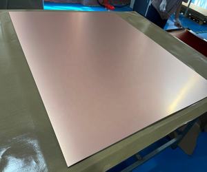 하이 퀄리티 <span class=keywords><strong>PCB</strong></span> 회로 기판용 Fr4 CCL <span class=keywords><strong>PCB</strong></span> 재료 양면 구리 도금 라미네이트 시트 - Product Image 1