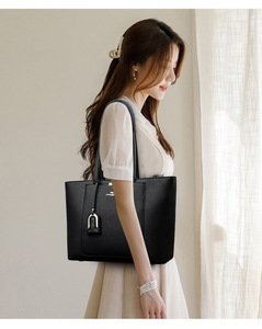 Bolsos cruzados de diseño de moda, bolsos de hombro de cuero PU de alta calidad, bolsos de mano casuales de lujo para mujer - Product Image 6