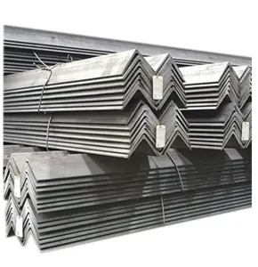 Barre d'angle en <span class=keywords><strong>acier</strong></span> 50x50, <span class=keywords><strong>acier</strong></span> d'angle <span class=keywords><strong>20x20x3</strong></span>, <span class=keywords><strong>acier</strong></span> d'angle 30x30x3, <span class=keywords><strong>acier</strong></span> d'angle égal et inégal Q235 Q345, prix au kg - Product Image 1