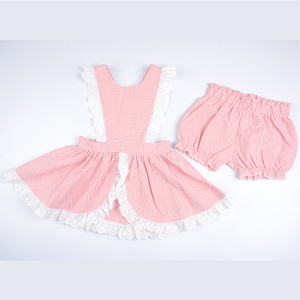Set Pakaian Musim Panas 2pcs untuk Balita Perempuan Vintage, Gaun dengan Lengan Ruffle Berenda dan Bloomers Kotak-kotak untuk Bayi Perempuan, Pakaian Kasual - Product Image 1
