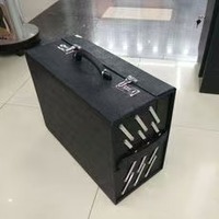Valise de présentation pour 60 paires de lunettes en cuir PU durable, idéale pour l'optométrie ou la vente au détail