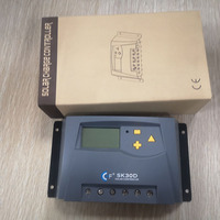 Contrôleur solaire OEM/ODM SK30D 30A 12V 24V automatique PWM intelligent avec grand écran LCD pour l'alimentation domestique