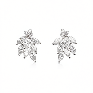 Orecchini a Perno E2942 in Oro Bianco con Fiore, Cristalli e Strass, Gioielli Classici da Sposa per Donna - Product Image 1