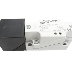 全新原装 517-132-M7-H 库存现货 PLC 编程控制器 - Product Image 1