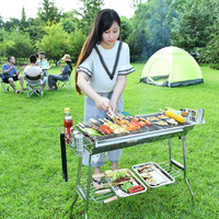 Grilles de barbecue portables en acier inoxydable directes en usine pour le camping de 2 à 4 personnes pour les campings et les pique-niques