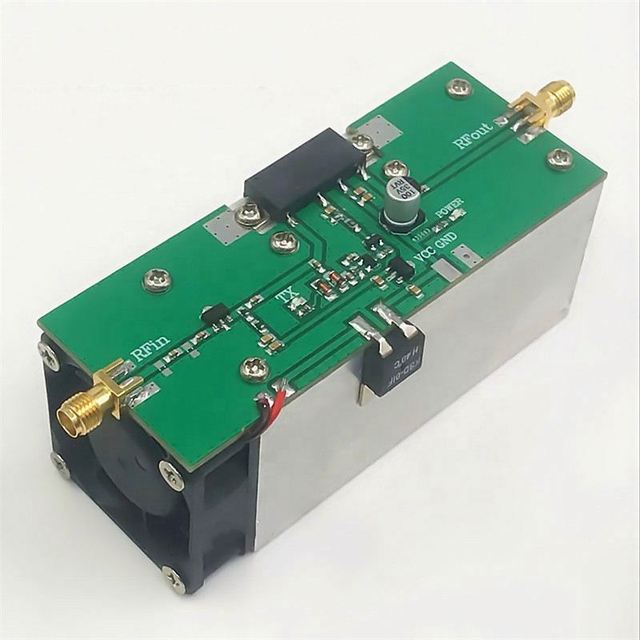 Professional RF Power Amplifier with Active Cooling 13W UHF 335-480MHz 433MHz Channel 1