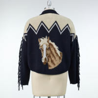 Cardigan en tricot pour femme, style western, col à revers, jacquard motif cheval, manches à franges, boutons en corne, coupe courte