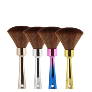 Brosse à poils doux en nylon électroplaqué pour le cou, brosse de nettoyage du visage pour barbier, outil de beauté pour salon de coiffure - Product Image 1