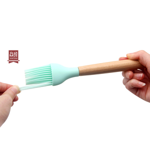 Home <strong>and</strong> <strong>Kitchen</strong> <strong>Accessories</strong> 20pcs Silicone Non Stick Cookware Sets <strong>Kitchen</strong> Utensil with <strong>Wooden</strong> Handle - Product Image 3