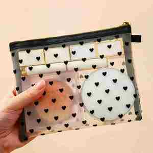 Ensemble de trousses de toilette transparentes en nylon à motif cœur, avec fermeture éclair, pour le rangement du maquillage, fabriqué en Chine - Product Image 6