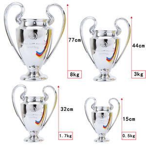 Trofeo <span class=keywords><strong>de</strong></span> <span class=keywords><strong>la</strong></span> <span class=keywords><strong>Copa</strong></span> <span class=keywords><strong>de</strong></span> <span class=keywords><strong>Europa</strong></span> <span class=keywords><strong>de</strong></span> Fútbol para aficionados, con lazo, <span class=keywords><strong>de</strong></span> resina sintética, para decoración - Product Image 4